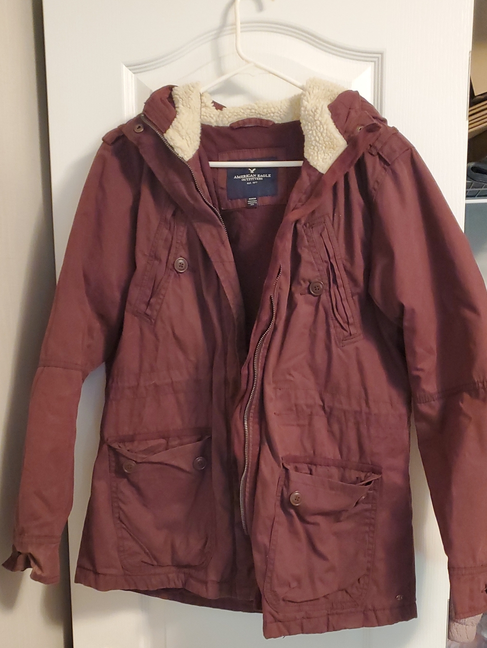 American Eagle Sherpa-Lined Hooded Anorak Jacket in Burgundy